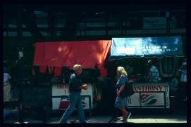 El Salvador 1995/ventas frente al teatro nacional 1