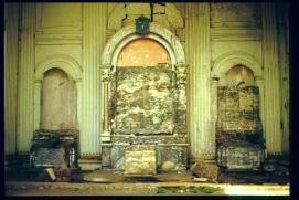 Nicaragua 1992/Managua/catedral destruida/