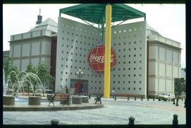 USA 1990/Atlanta, GA/Coca-Cola building