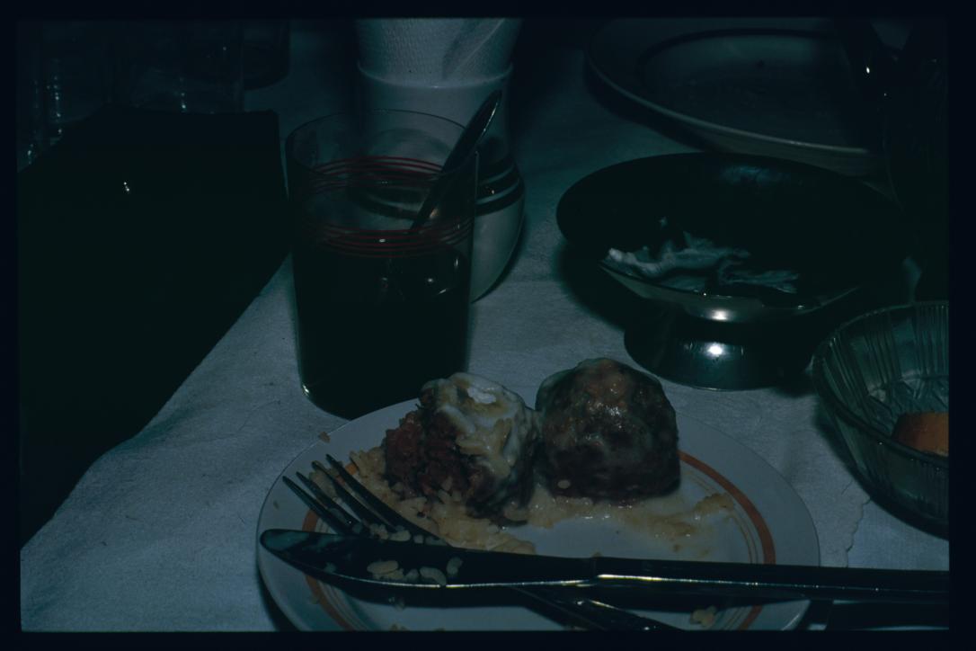 UdSSR/USSR 1991/Abendessen (Fleischkloesse, Kaffee)