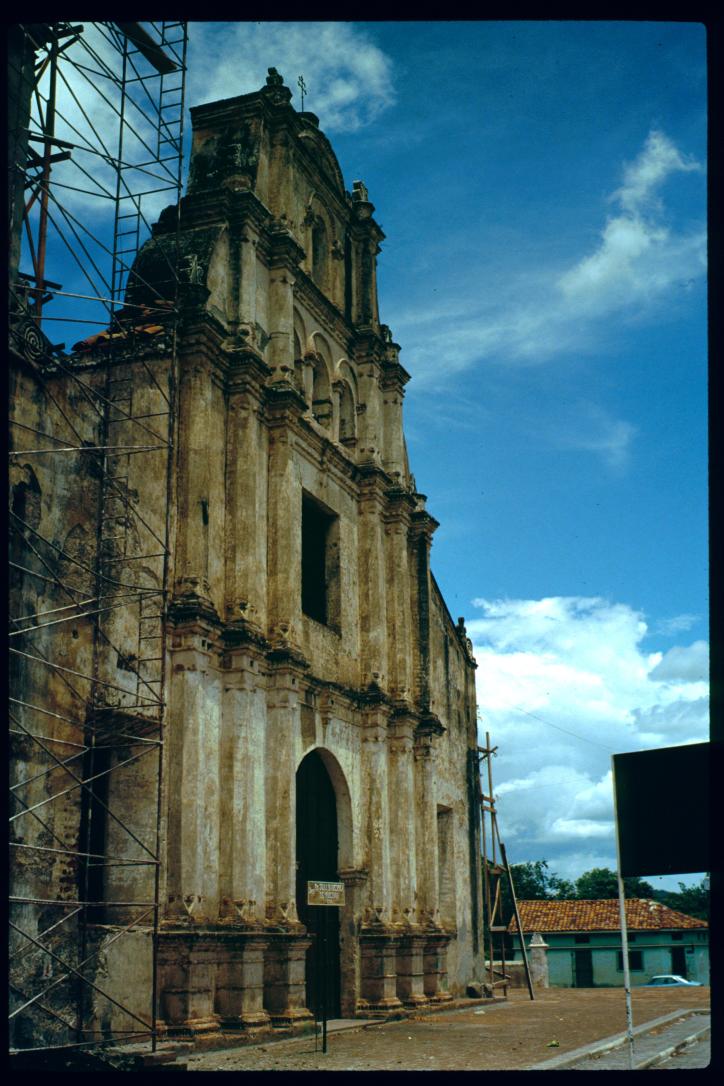 Nicaragua 1992/Leon/catedral