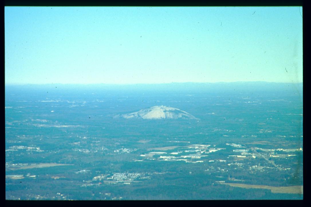 USA Weihnachten 1993/1994/Confederate Memorial on Stone Mountain near Atlanta, GA/from above